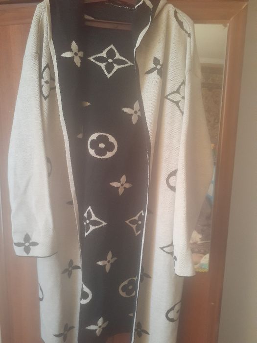 Кардиган продам срочно