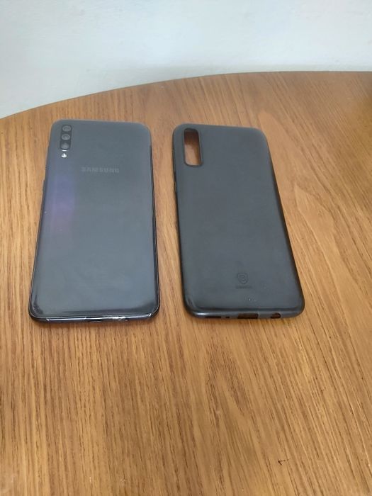 Samsung A 70 dual sim- 128/6 stare buna