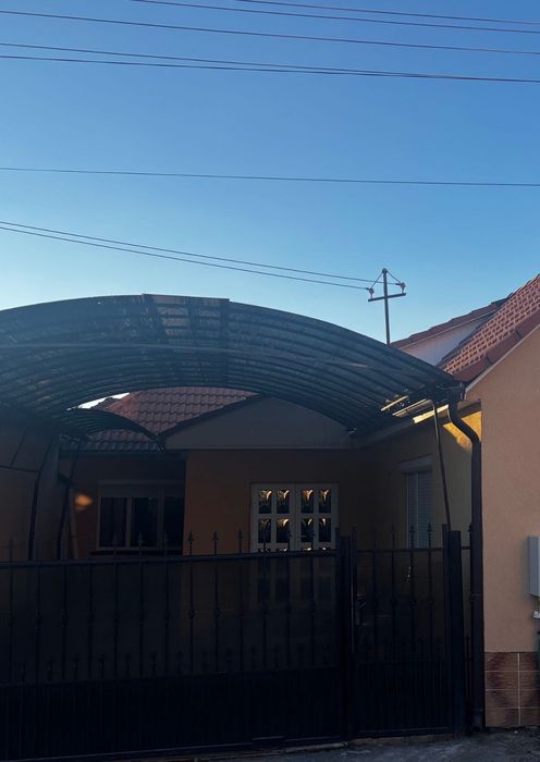 Închiriez casă în Aleșd