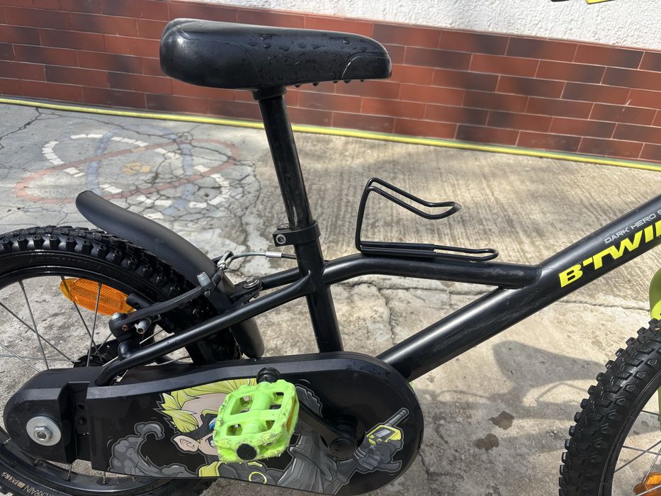 Bicicleta B Twin Dark Hero 500