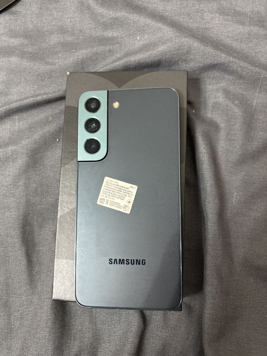 Смартфон Samsung S22 8/128Gb Green