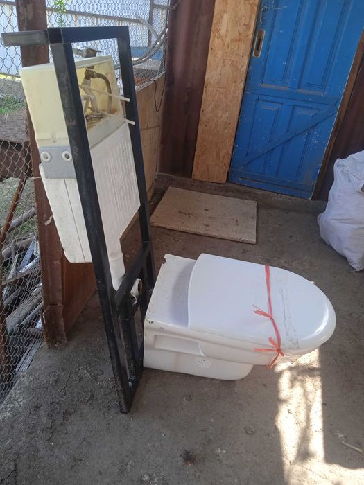 Холодильник  + инсталляция