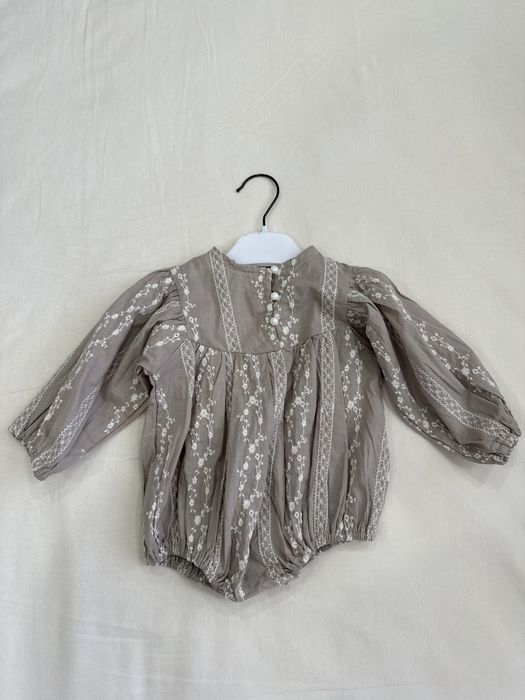 Продам цена 4000 детские вещи