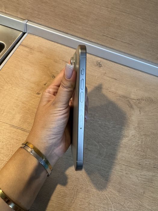 iPhone 15 pro 256