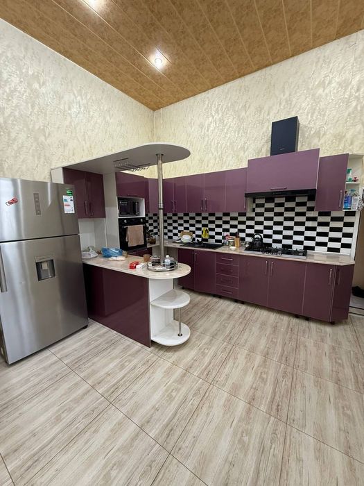 Ховли сотилади Своя