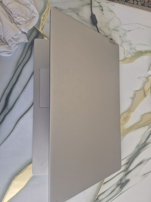 Ноутбук Lenova Idea pad 330S