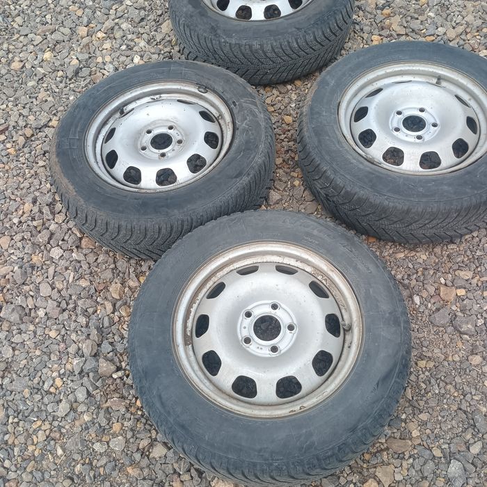 Дачия дъстър, гуми, джанти, 215 65 16