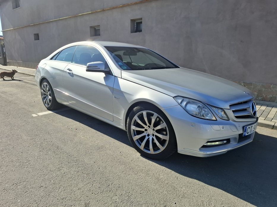 MERCEDES-BENZ E-Class 2011 — imagine 4
