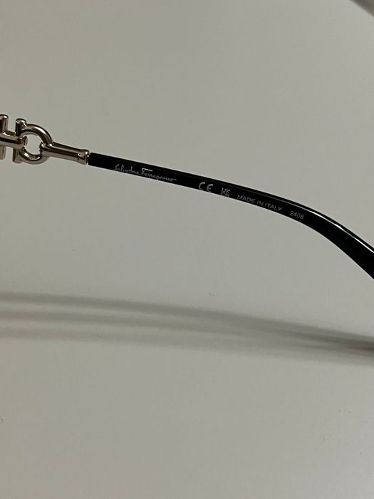 Очки солнцезащитные оригинал