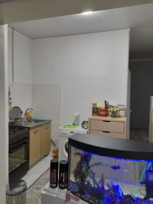 Юнусабод 10.кв 2/1/5 58.кв Срочно квартира