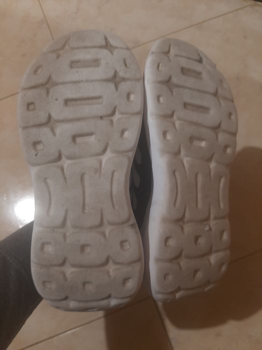 Маратонки Adidas