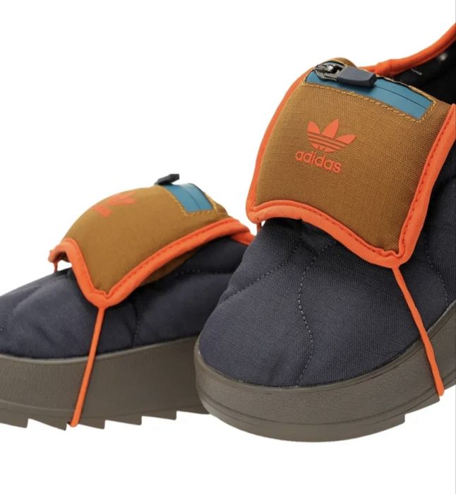 Продам Adidas кроссовки зимние