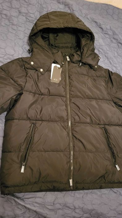 Ново Armani Exchange яке