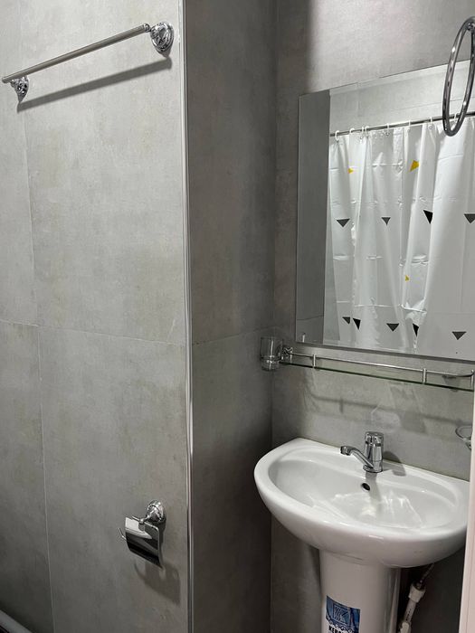 Ассалом Сохил квартира 1-х комнатная , мебель+техника.