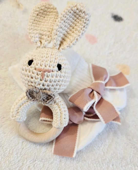 Baby box • Jucarii + ingrijire + decor