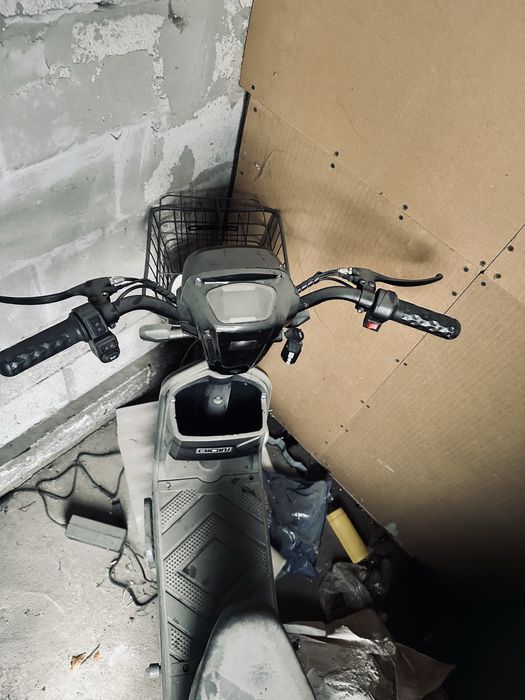 Электроскутер sk8