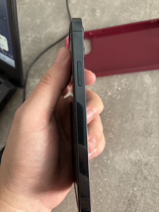 Продам iphone 12pro 128GB