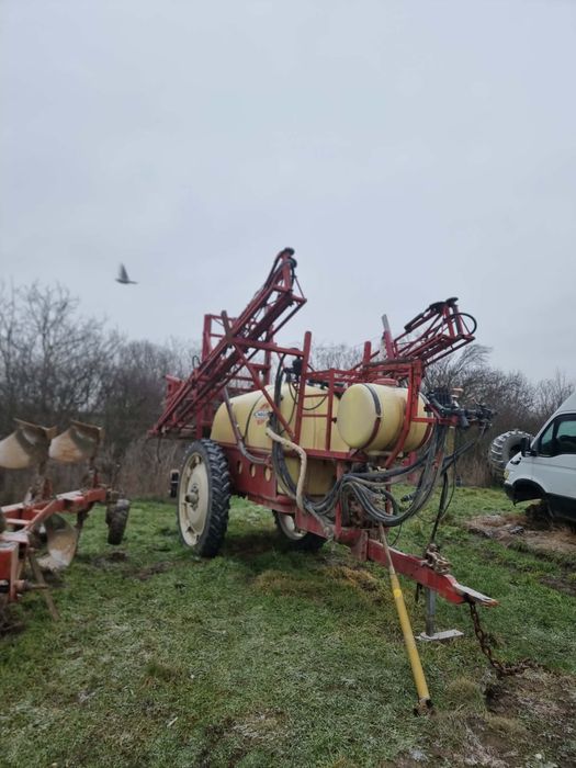 Hardi 2400 litri 18 m Metru