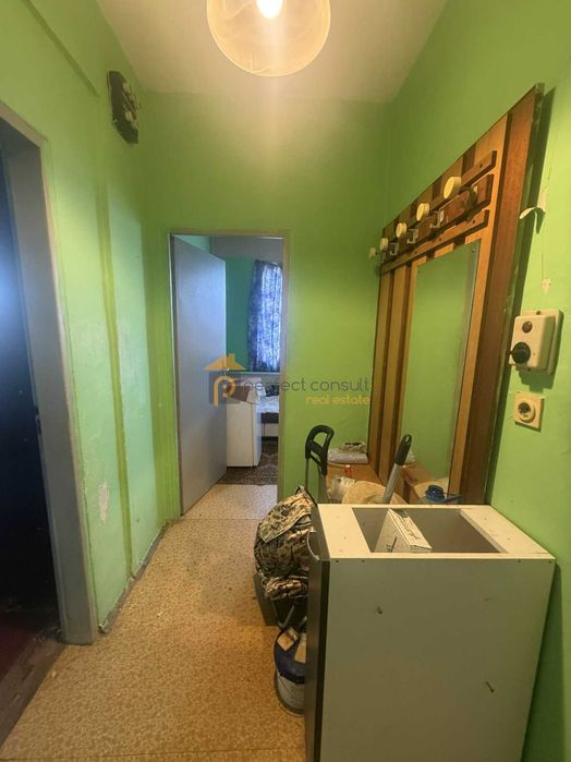 Двустаен апартамент Въстанически