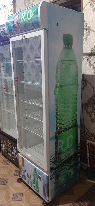 Холодилник витрина самодельный для напитков для малочни десертов