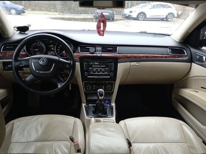 Skoda Superb 2010 2.0 170cp