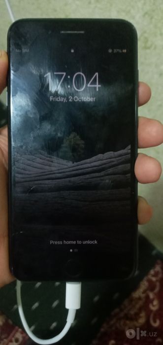 Iphone 7 plus  shkalat