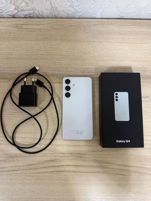 Продам Samsung S24