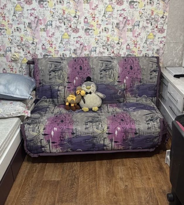 Продаем диван срочно