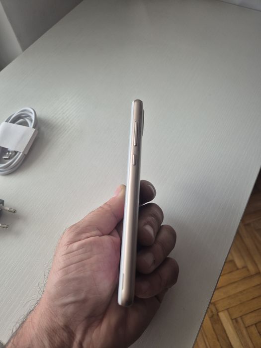 Telefon nou  android 9