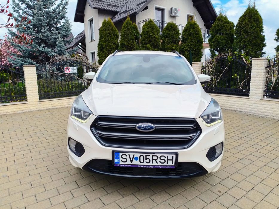 Ford Kuga ST-Line, AWD, Powershift