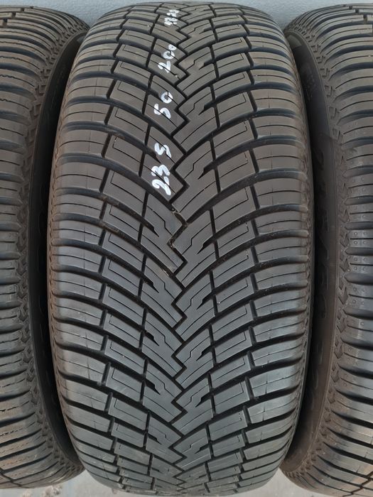 Всесезонни гуми 4 броя PIRELLI AllSeason SF2 235 50 R20 дот 1622