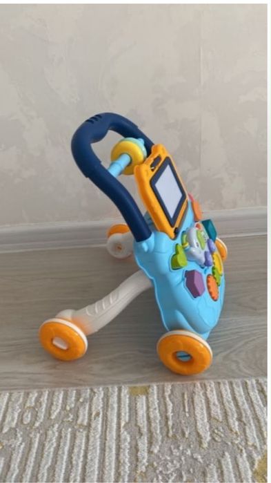 Продам детский толокар