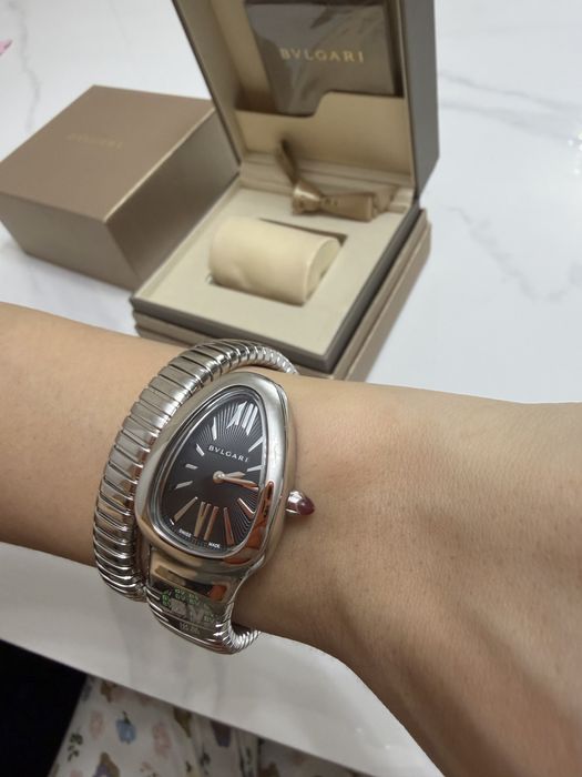 Часы Bulgvri Serpenti