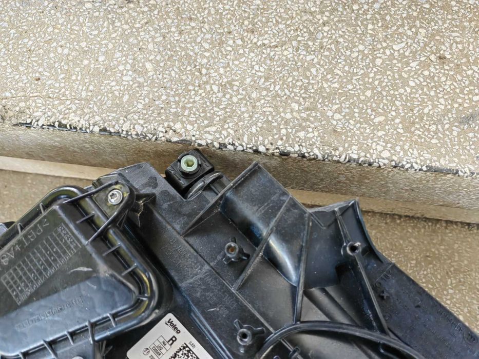 Фар BMW 2 F44 LED  десен / Фар БМВ 2 Ф44 / Фар BMW F44 Оригинален