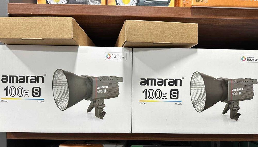 Осветитель Aputure Amaran 100x S