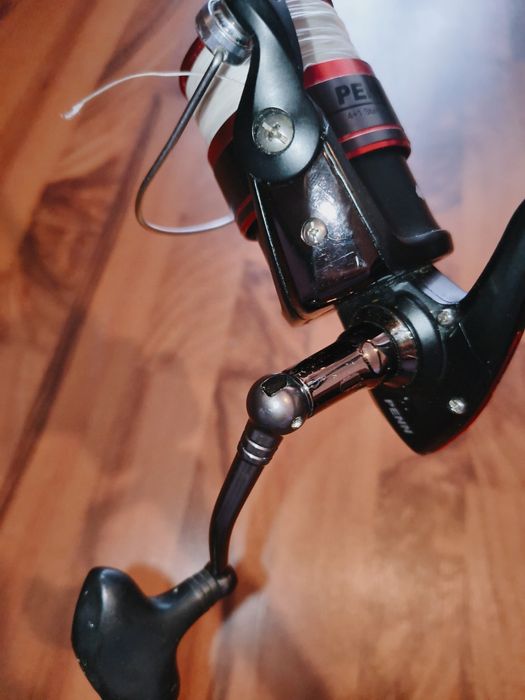 Urgent, 180 lei doar in Iasi Combo lanseta și mulineta Ugly Stick Penn