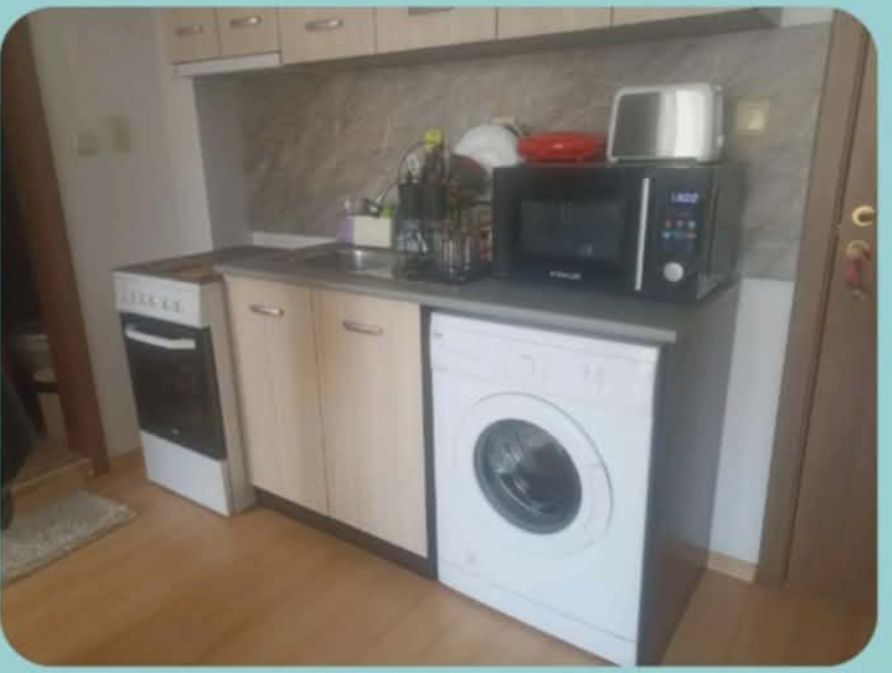 Продавам двустаен на морето