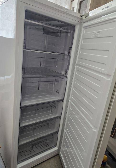Congelator Artic 215 L
