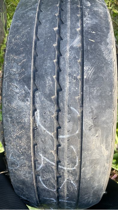 Резина на 15.С 225/70.