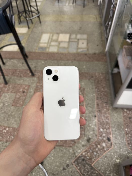 Продается айфон 13 128гб