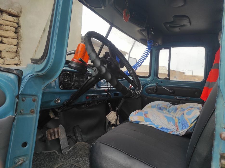 ЗИЛ 130 бензавоз сотилади хамма жойи янги