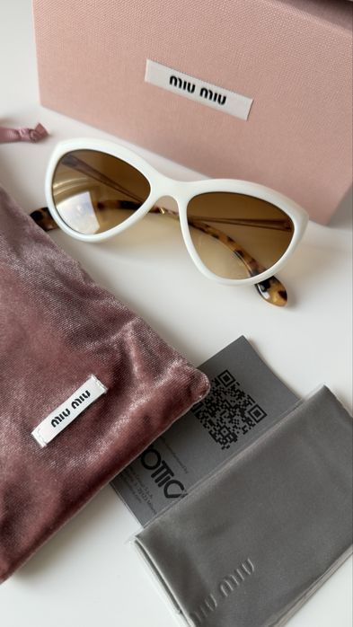 Ocheri de soare Miu-Miu - originali