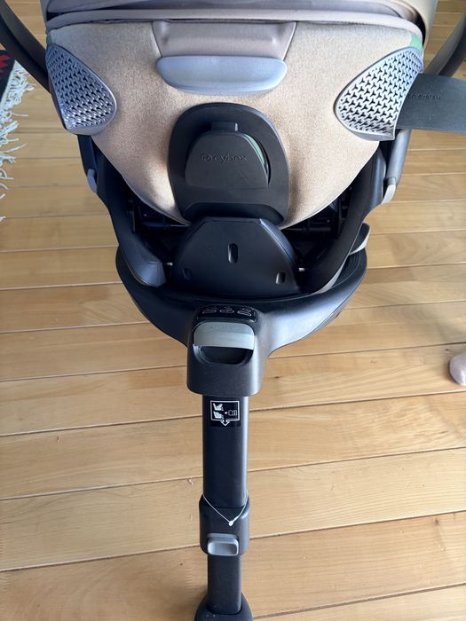 Scoica Cybex Cloud T si Baza Isofix