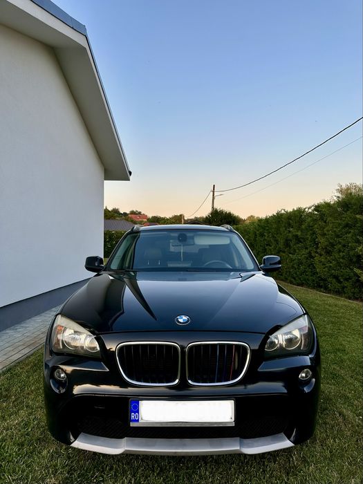 BMW X1 2011 — imagine 2