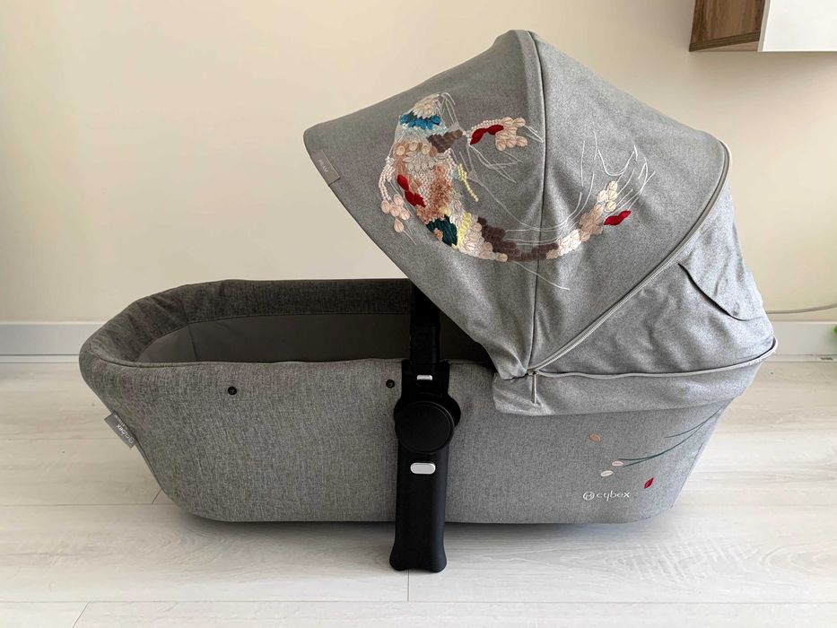 Кош за новородено Cybex Priam Koi