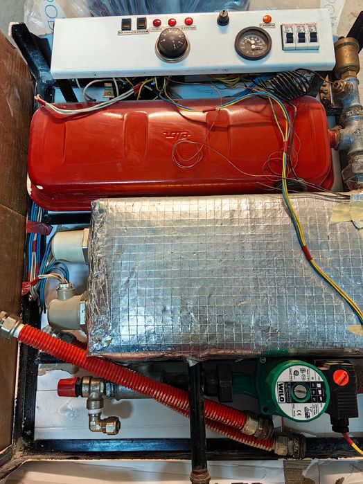 Електрически котел 9KW,в перфектно състояние