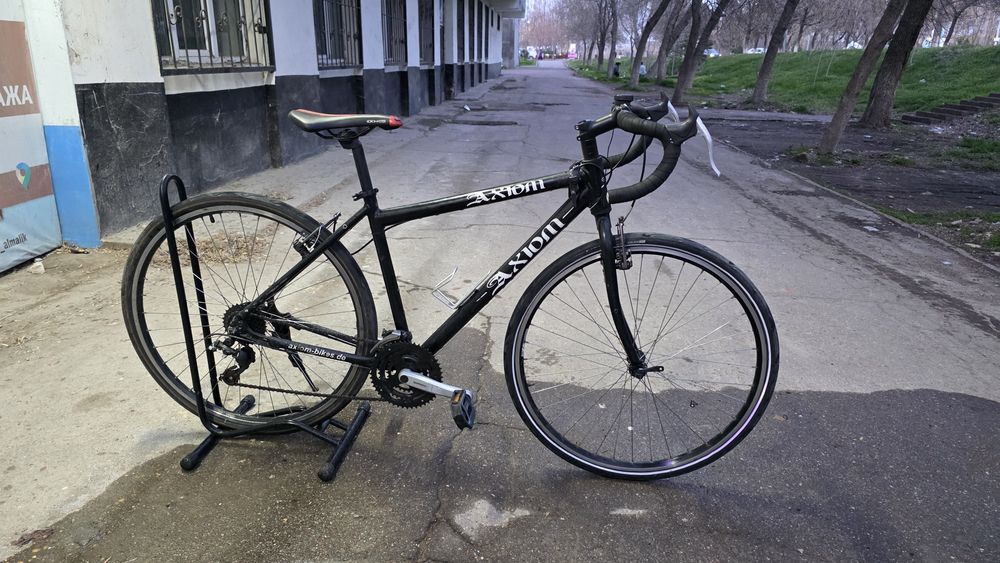 Продается туристический велосипед.