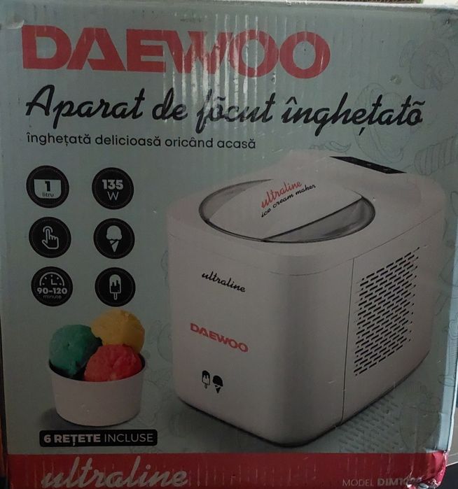 Aparat inghetata cu compresor Daewoo Ultraline 135W