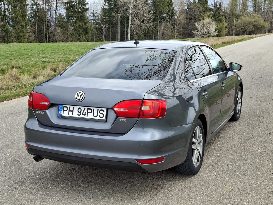 Vand Vw Jetta 1.6 tdi 2012