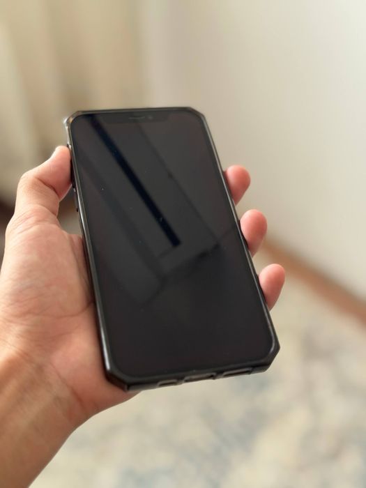 Айфон 12 64гб 71акб срочно